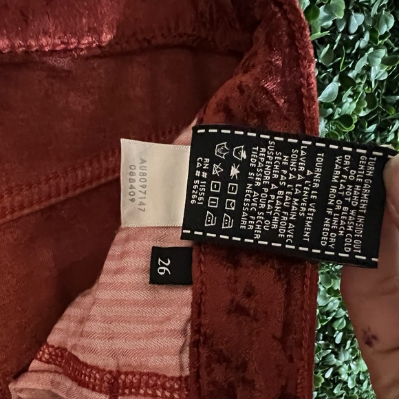 7 For All Mankind, Crushed Velvet Skinny Jeans, Maroon, Size 26 - Picture 9 of 10